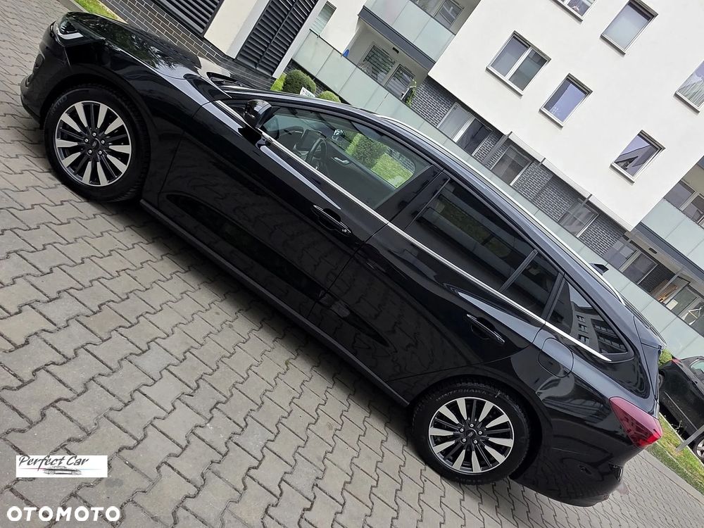 Ford Focus SW 1.0 EcoBoost Hybrid TITANIUM X - 5