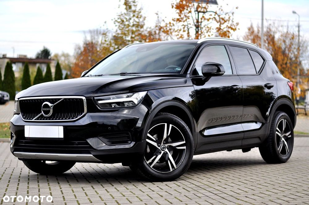 Volvo XC 40 D3 Momentum Pro - 2
