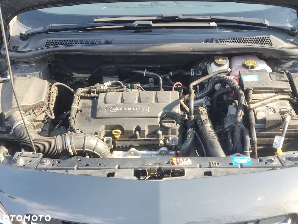 Opel Cascada - 34