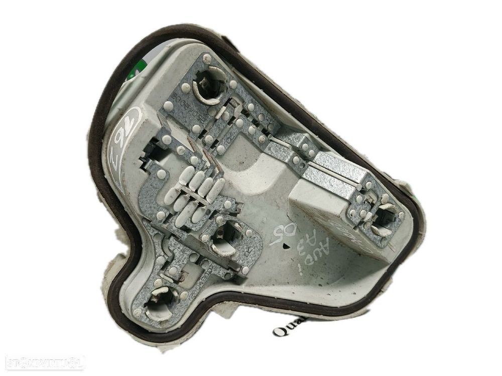 Suporte Lâmpadas Farolim Audi A3 (8P1) - 3