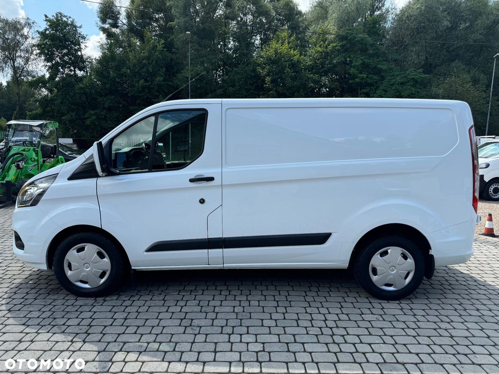 Ford Transit Custom - 8