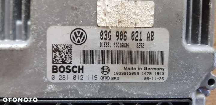 VOLKSWAGEN PASSAT B6 2.0 TDI 140KM STEROWNIK SILNIKA 03G906021AB - 2