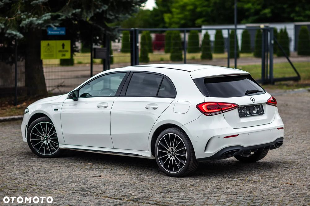 Mercedes-Benz Klasa A 250 e 8G-DCT Edition 2020 - 12