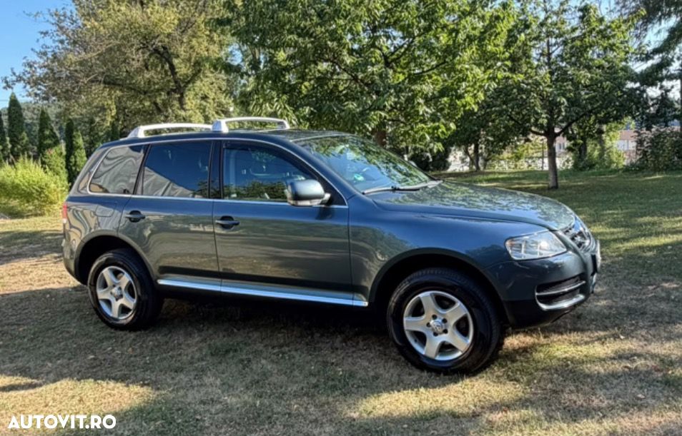 Volkswagen Touareg 2.5 TDI R5 Aut. - 3