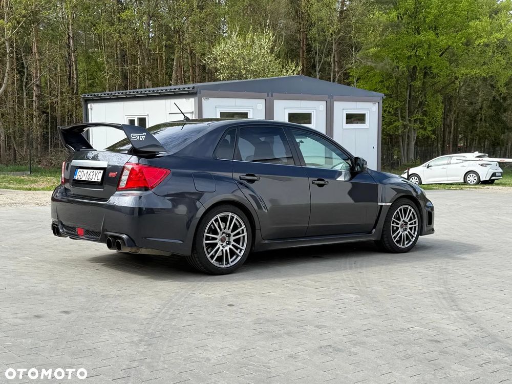 Subaru Impreza STI - 19