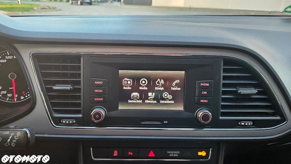 Seat Leon 1.4 TSI Xcellence S&S - 26