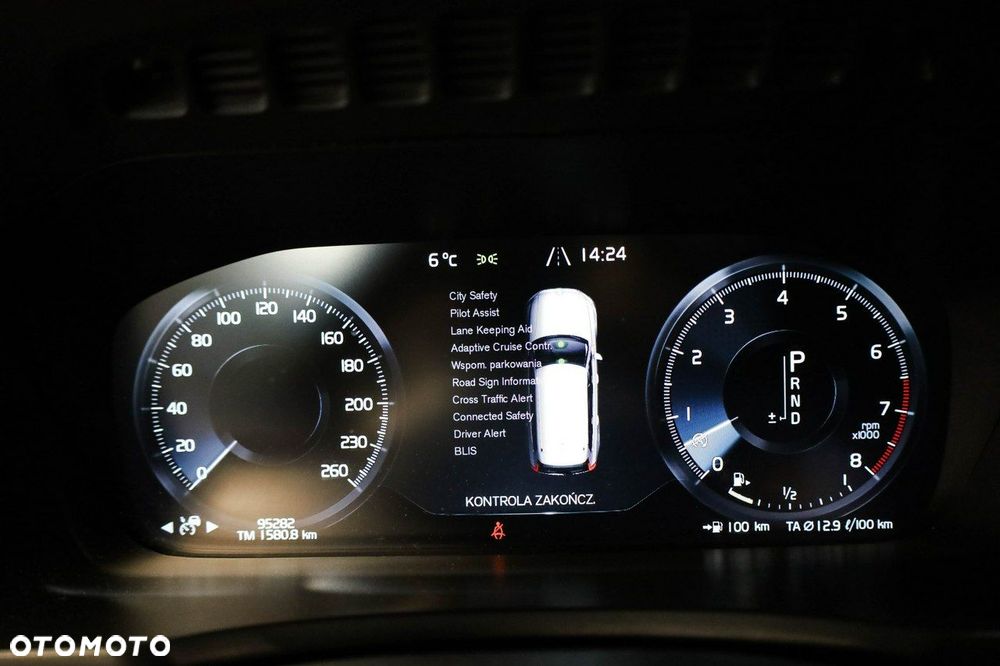 Volvo XC 90 - 19