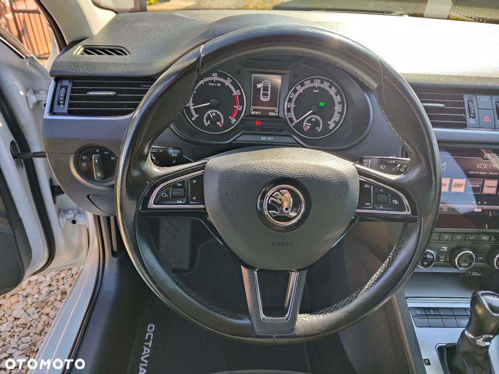 Skoda Octavia 1.5 TSI ACT Style DSG - 21