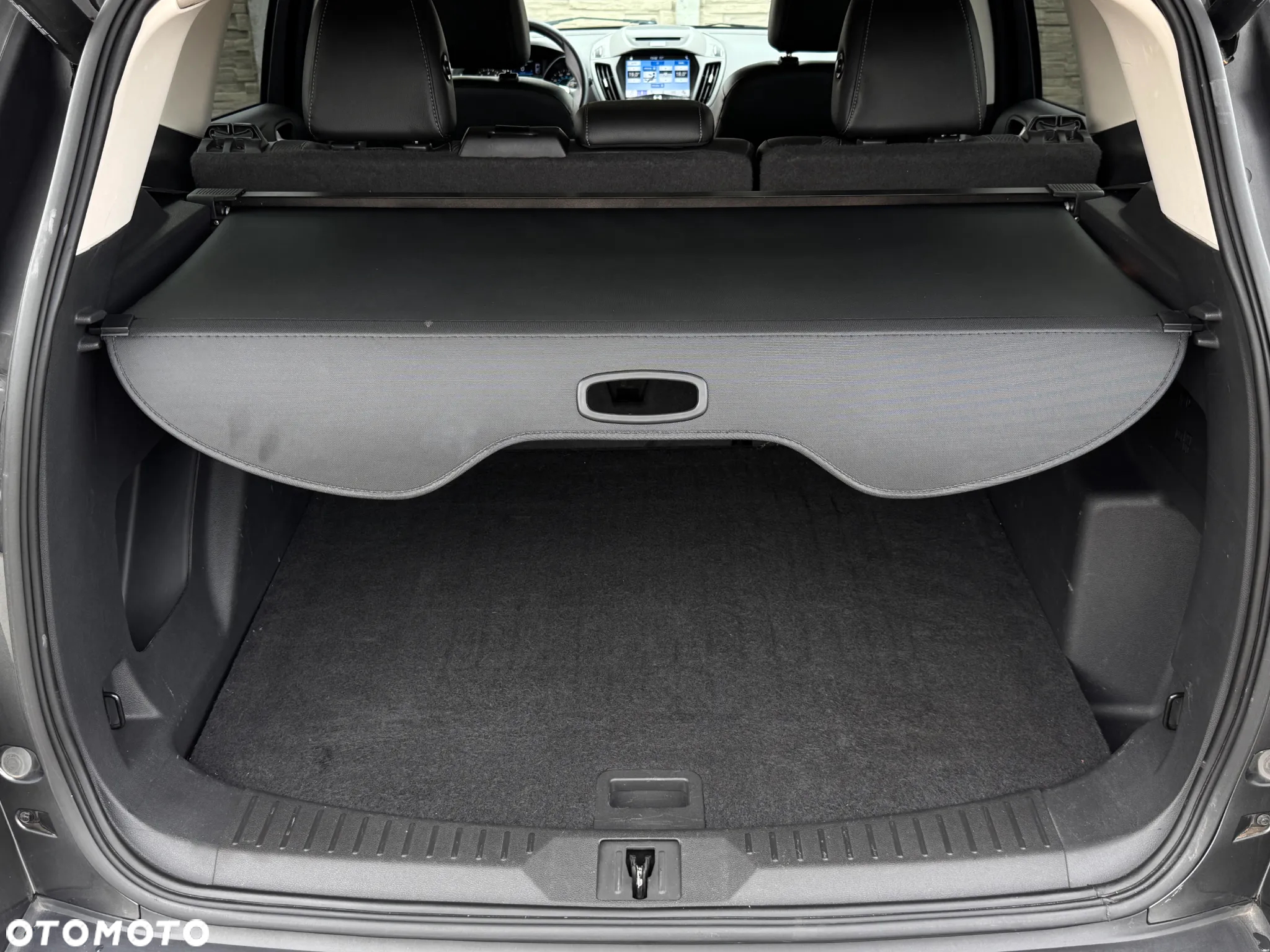Ford Kuga - 29