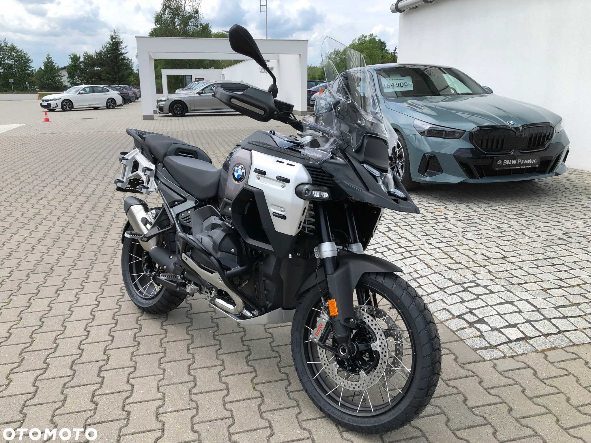 BMW R - 2