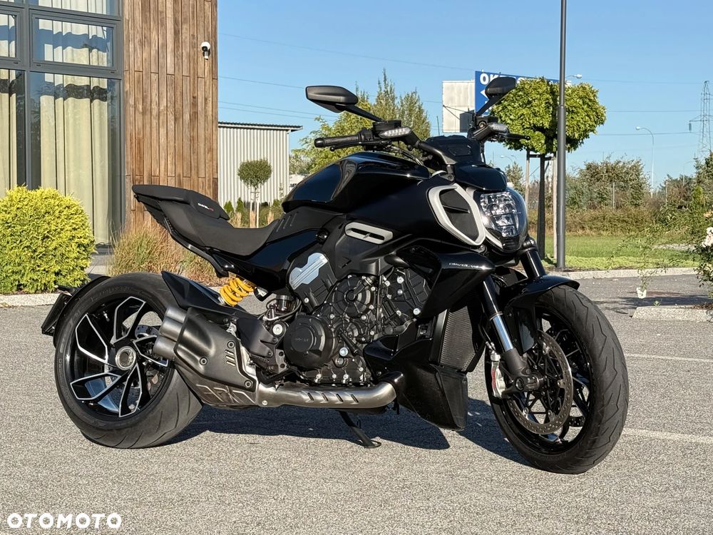 Ducati Diavel - 4