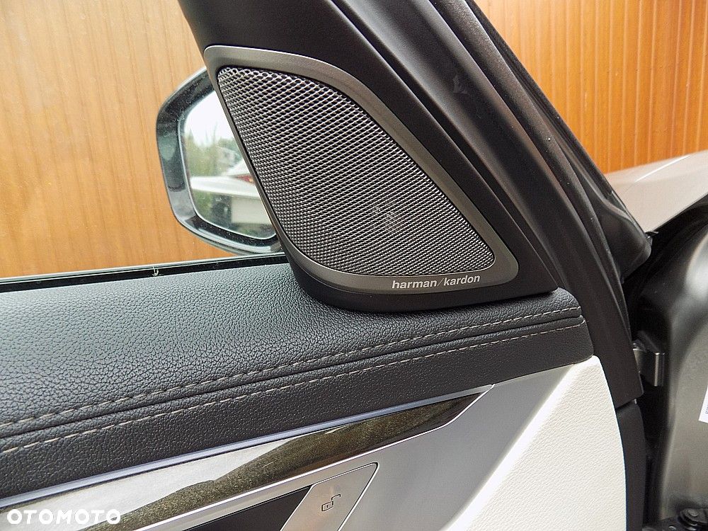BMW Seria 7 745Le xDrive - 18