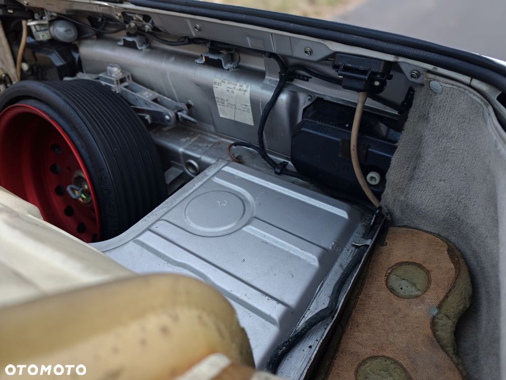 Porsche 944 2.5 Turbo - 30
