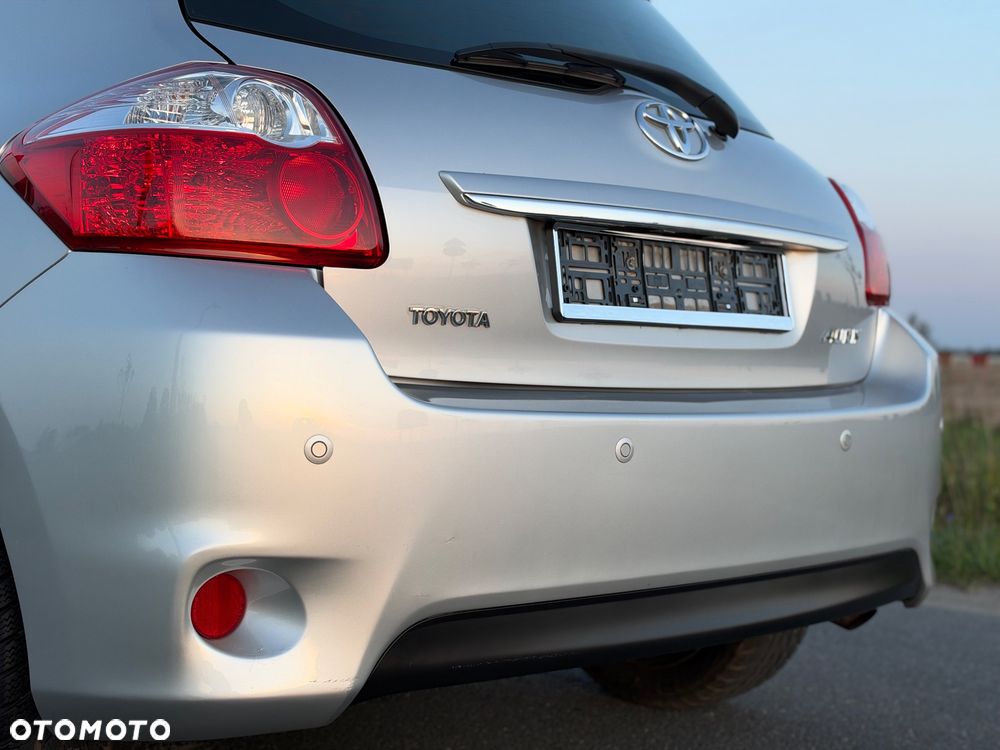Toyota Auris 1.6 MultiMode Executive - 23