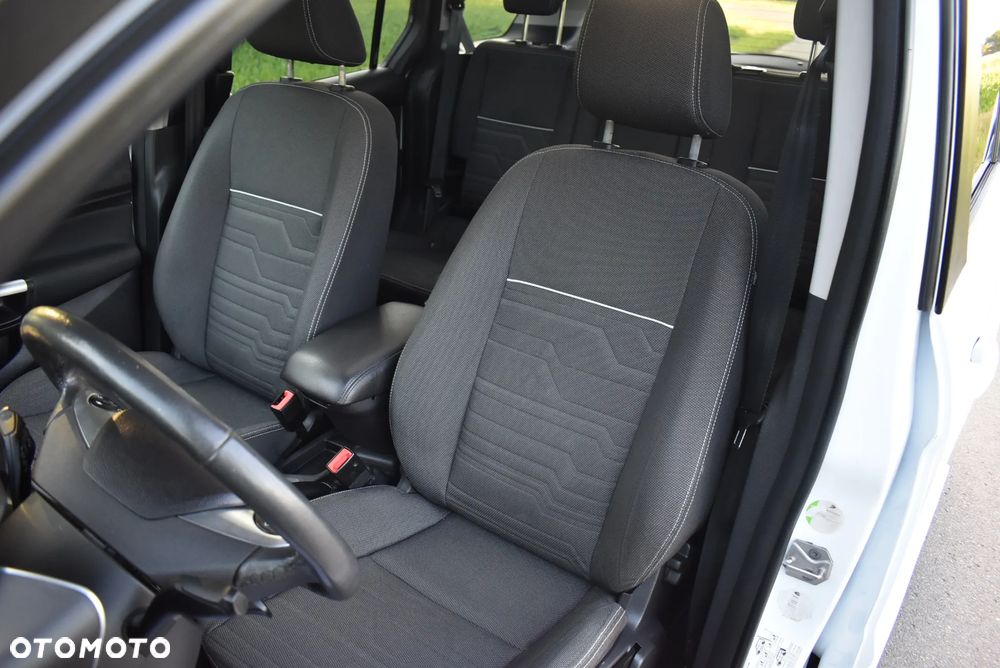 Ford Tourneo Connect - 27