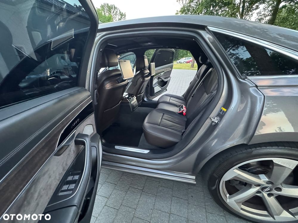 Audi A8 L 55 TFSI quattro tiptronic - 13