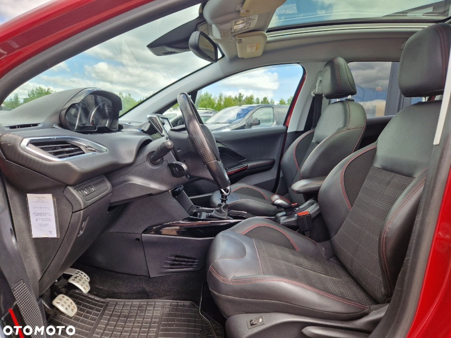 Peugeot 2008 PureTech 130 Stop&Start GT-Line Edition - 5