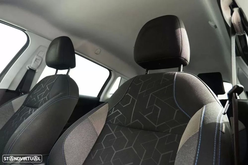 Peugeot 2008 1.2 PureTech Allure - 14
