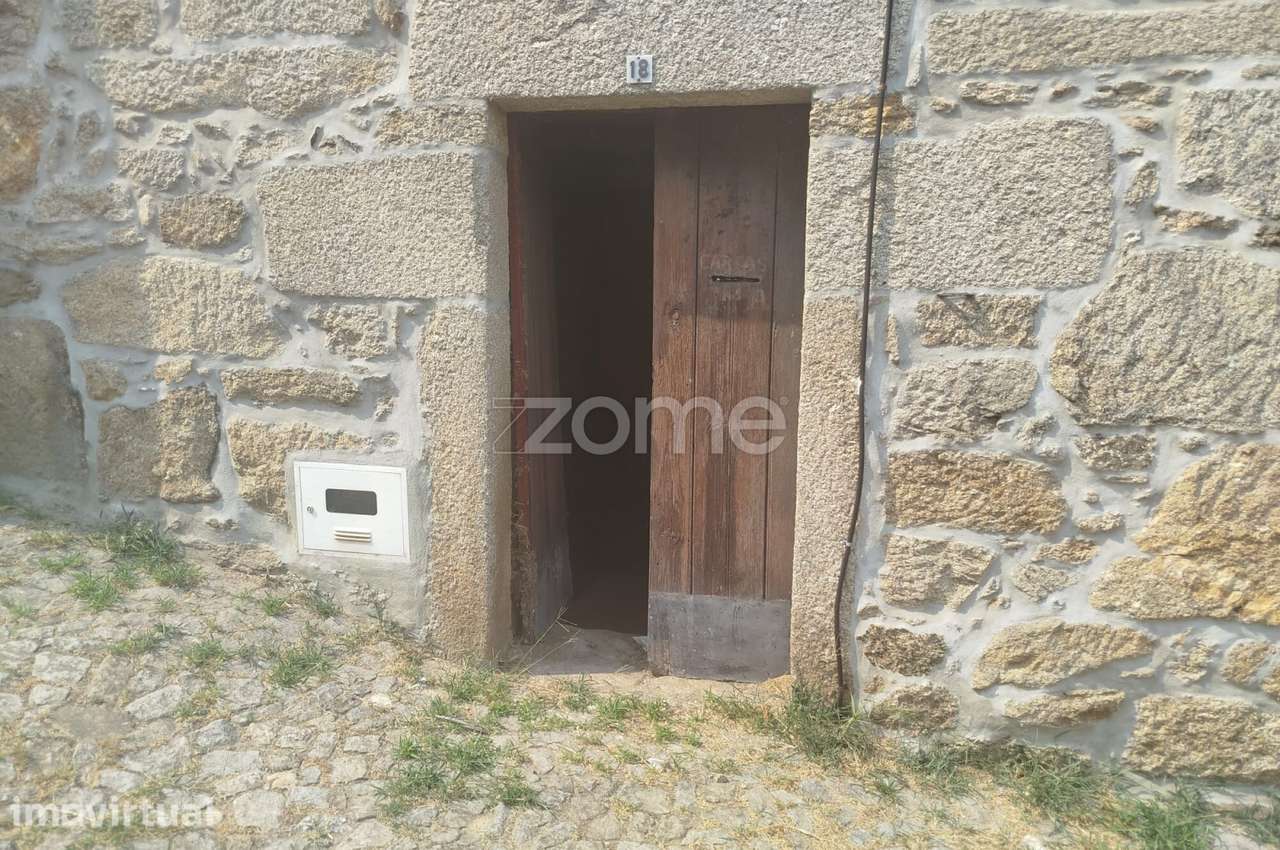 Moradia, 47 m², Cunha Baixa - Grande imagem: 5/34