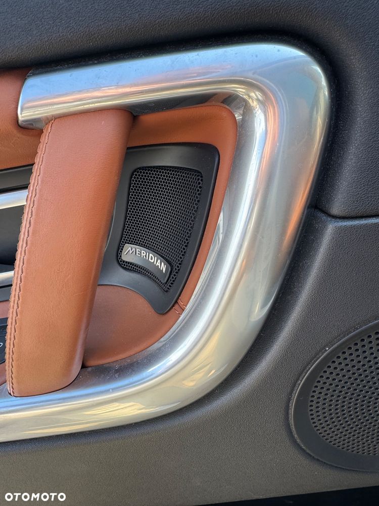 Land Rover Discovery Sport Si4 HSE Luxury - 11