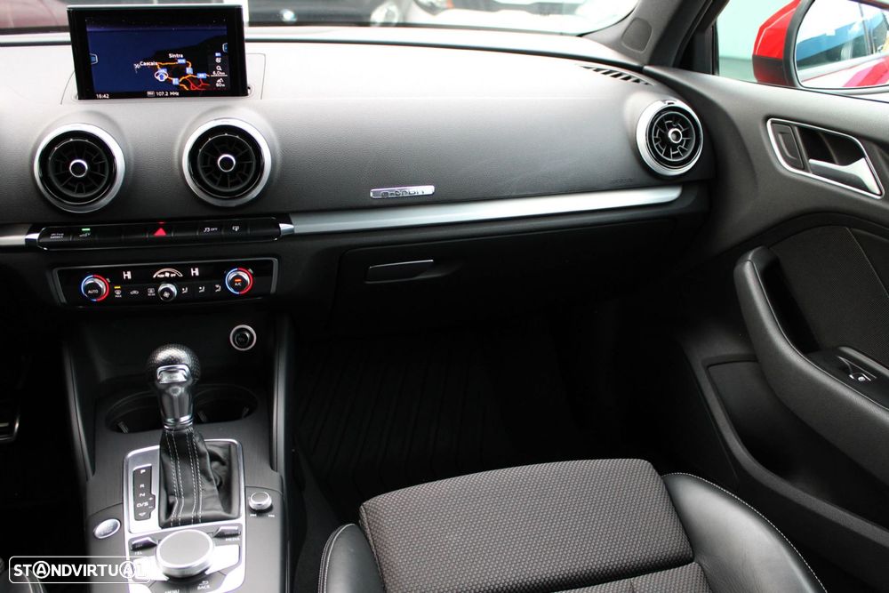 Audi A3 Sportback e-tron 1.4 TFSI S-line S tronic - 51