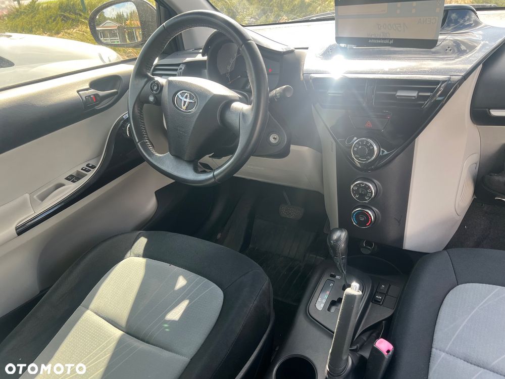 Toyota iQ 1.0 Multidrive - 4