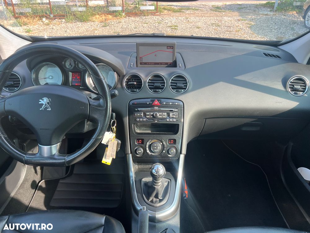 Peugeot 308 1.6 THP Active - 10
