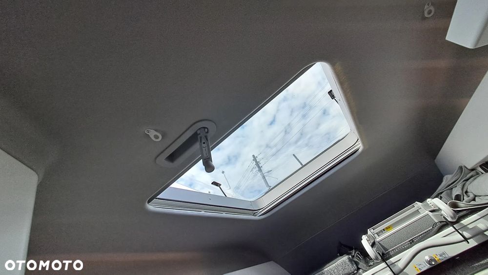 Volkswagen GRAND CALIFORNIA 600 - 39