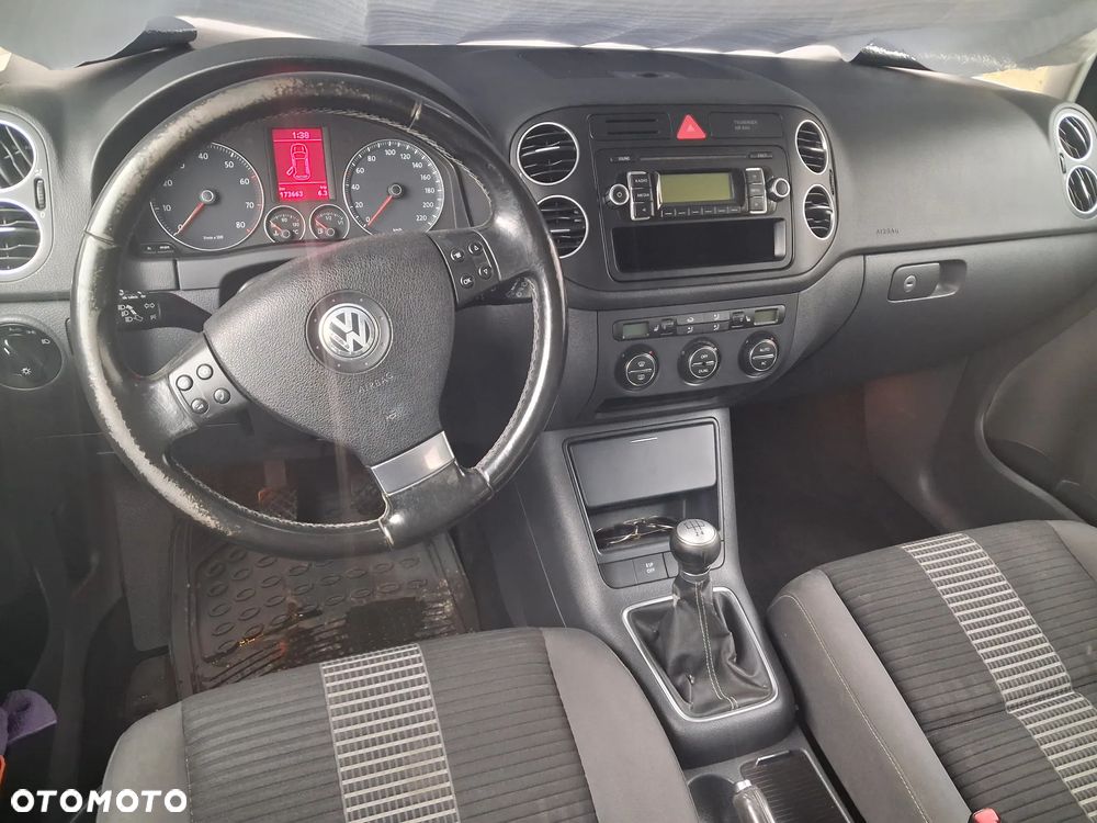 Volkswagen Golf Plus - 1