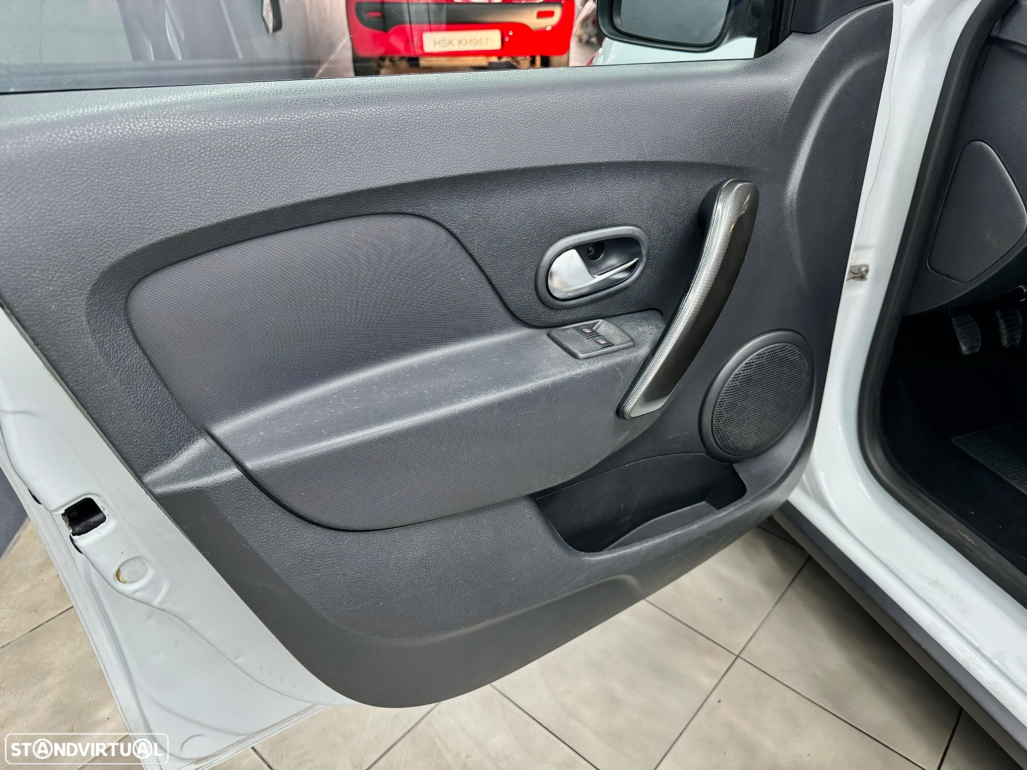 Dacia Sandero 1.5 Blue dCi Stepway - 9