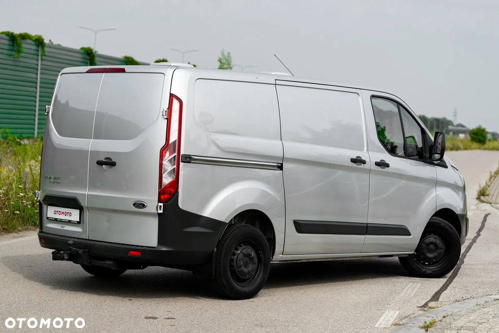 Ford Transit Custom - 10