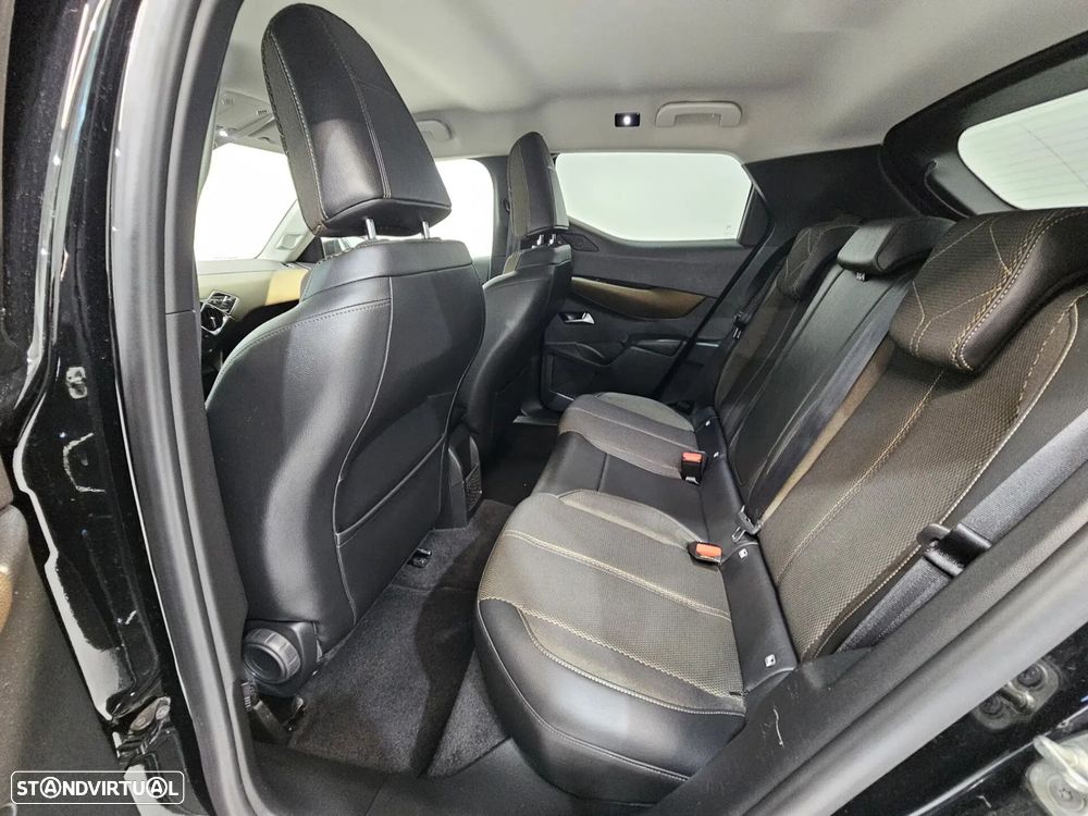 DS DS3 Crossback PureTech 100 CHIC - 16