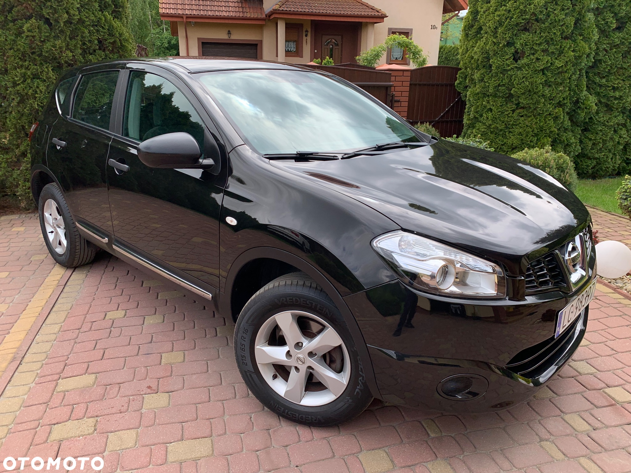 Nissan Qashqai - 4