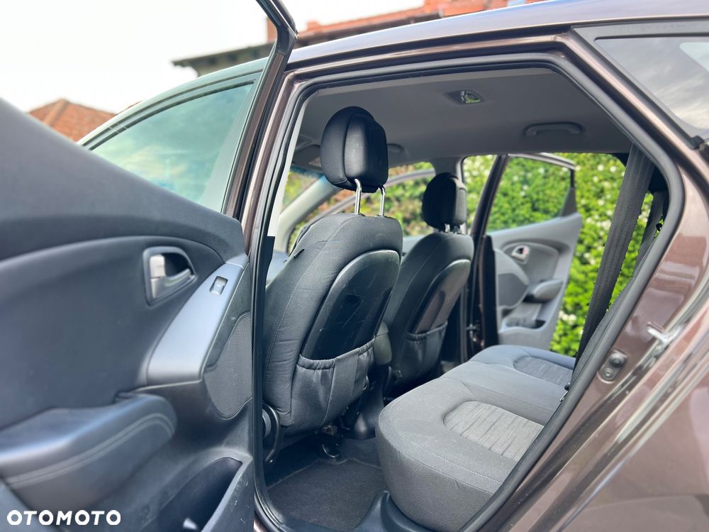 Hyundai ix35 1.6 2WD Style - 21