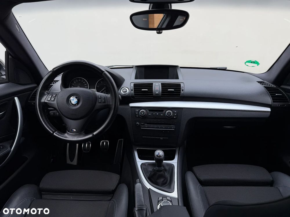BMW Seria 1 118d DPF Edition Sport - 12