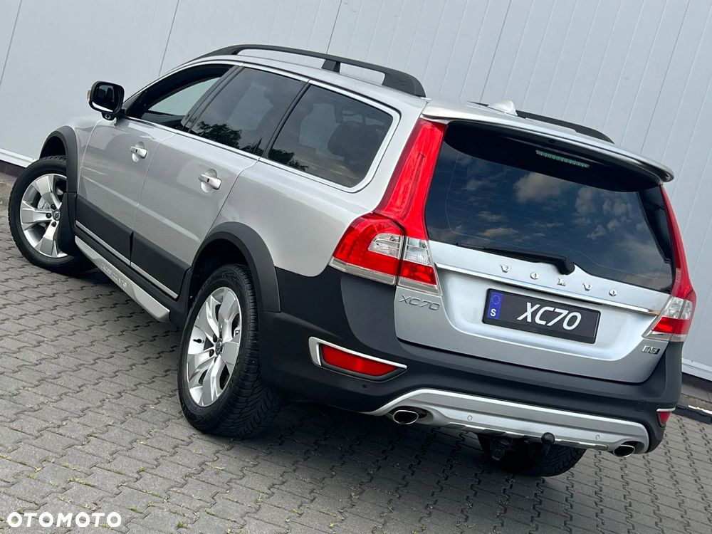 Volvo XC 70 D5 AWD Dynamic Summum - 13