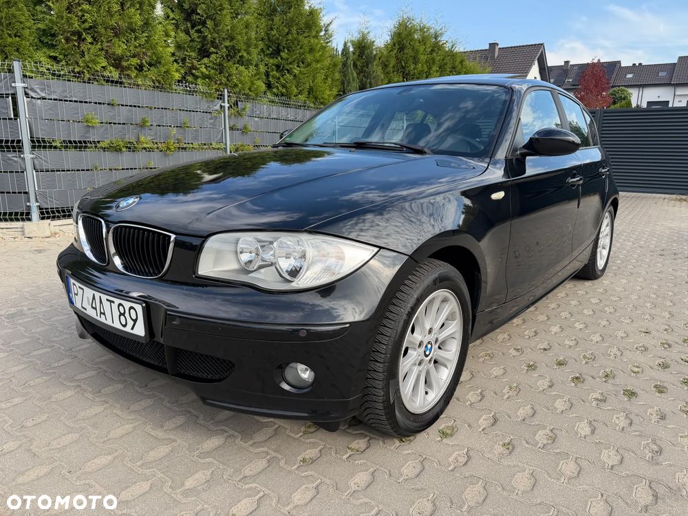 BMW Seria 1 116I 2004 photo 2