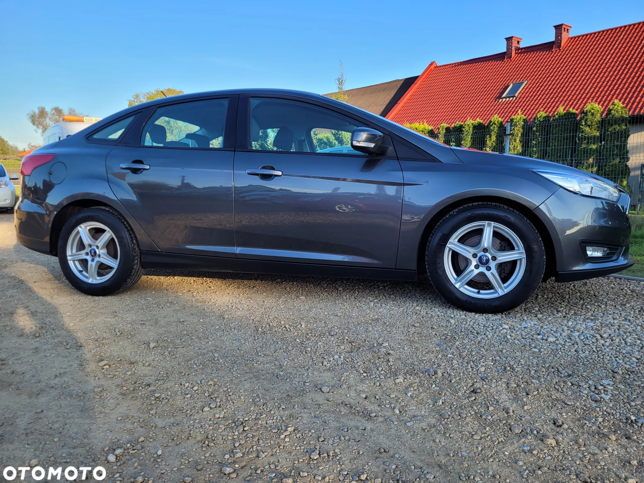 Ford Focus 1.6 SYNC Edition - 15