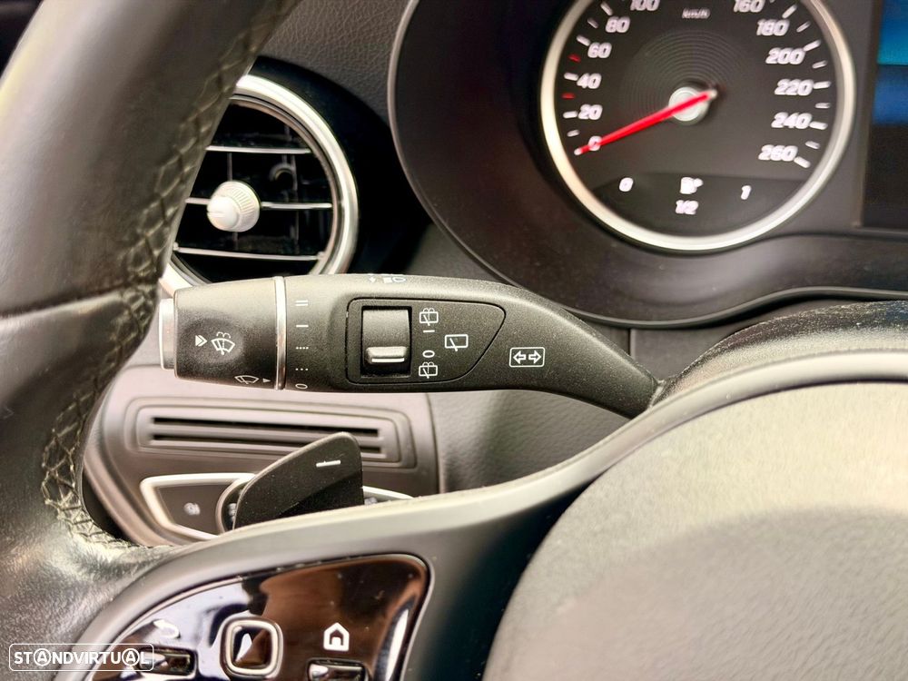 Mercedes-Benz C 180 - 26