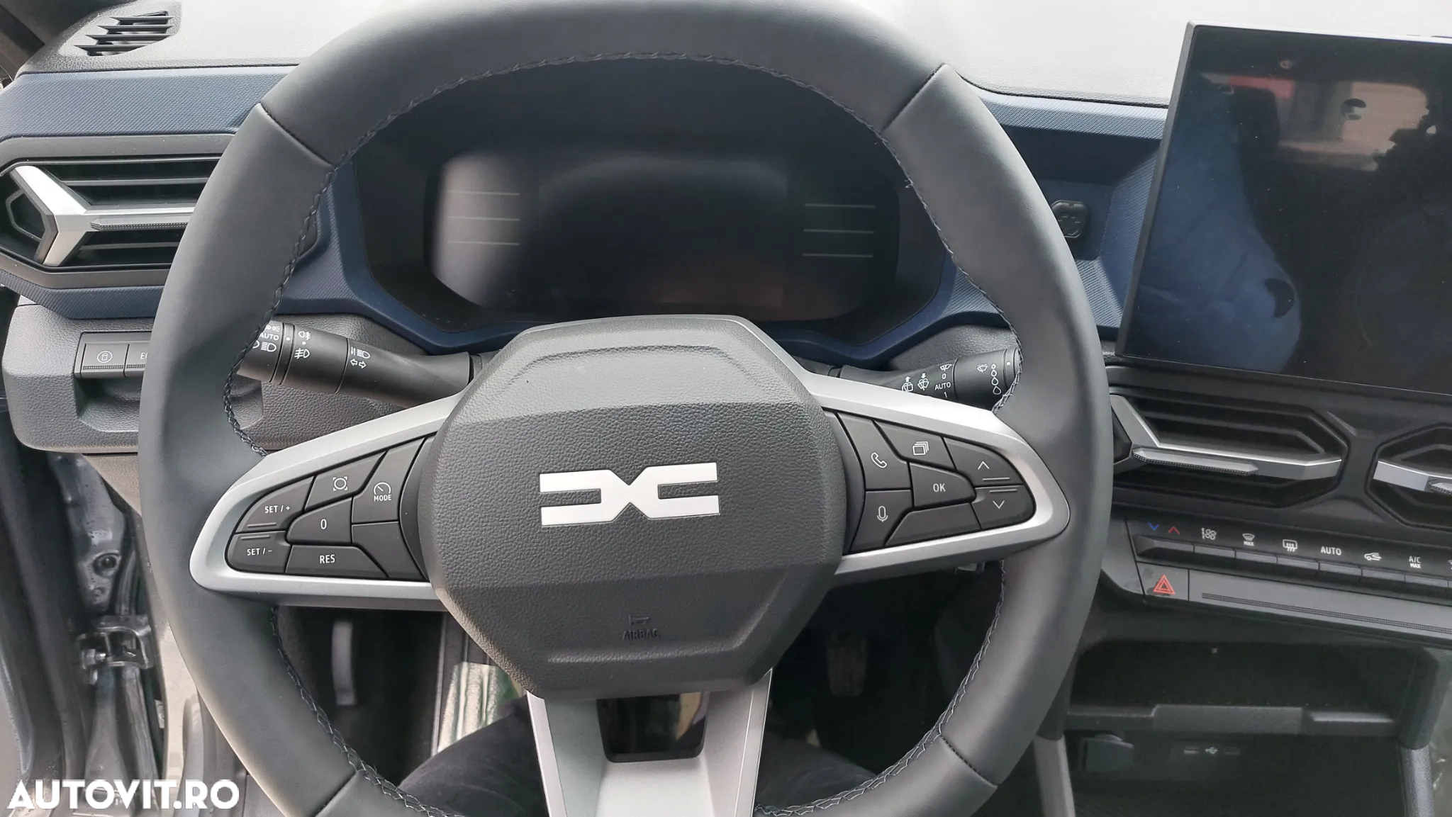 Dacia Duster TCe 130 4X4 MHEV Journey - 9