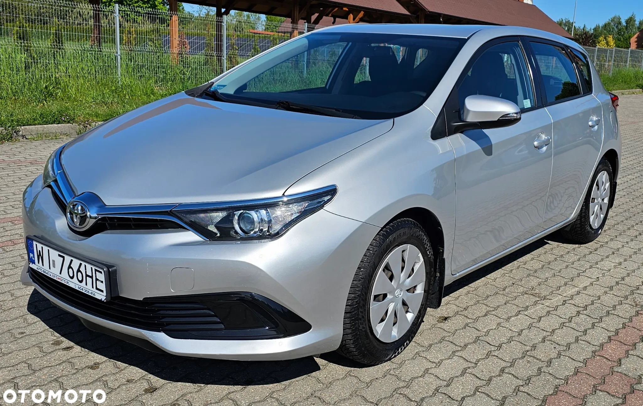 Toyota Auris 1.33 VVT-i Active - 2