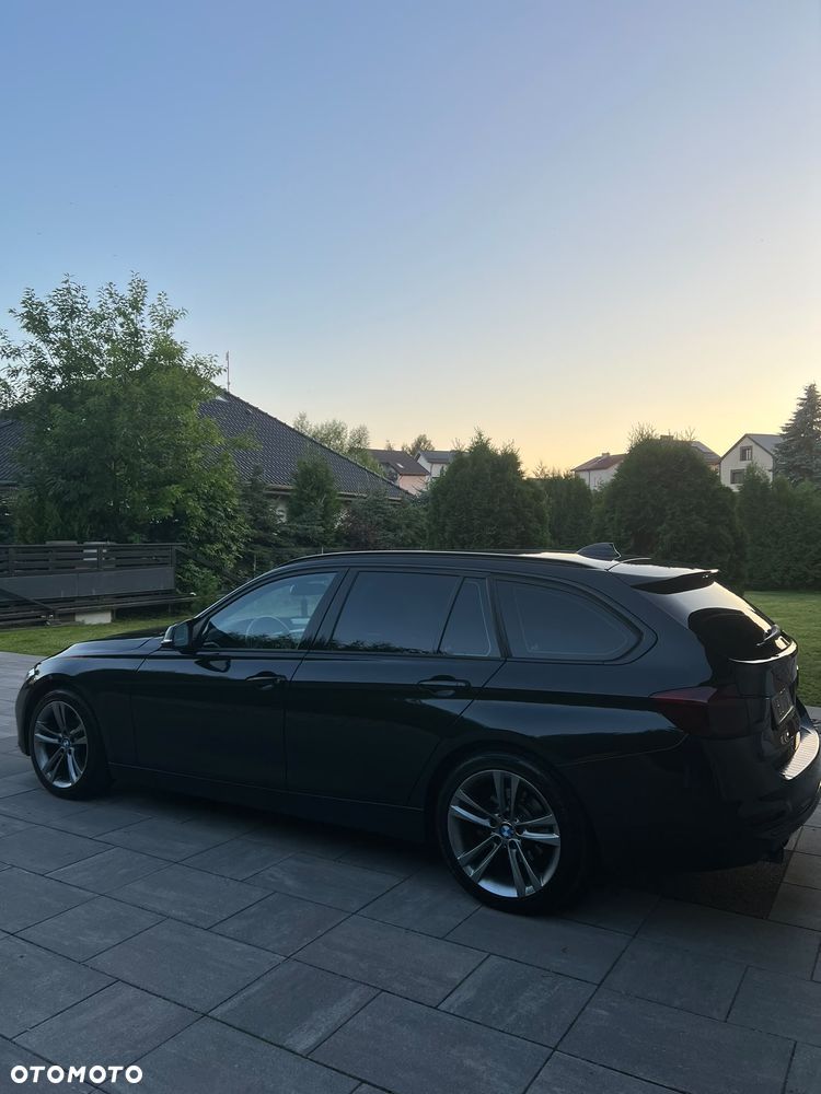 BMW Seria 3 318d Sport Line - 6