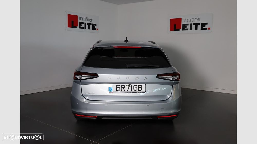 Skoda Superb 1.5 TSI iV Selection DSG - 19