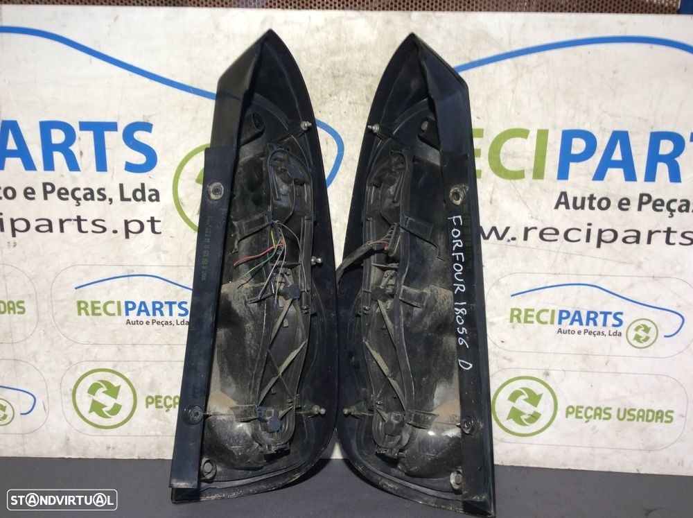 Farolim Stop Smart ForFour - 2