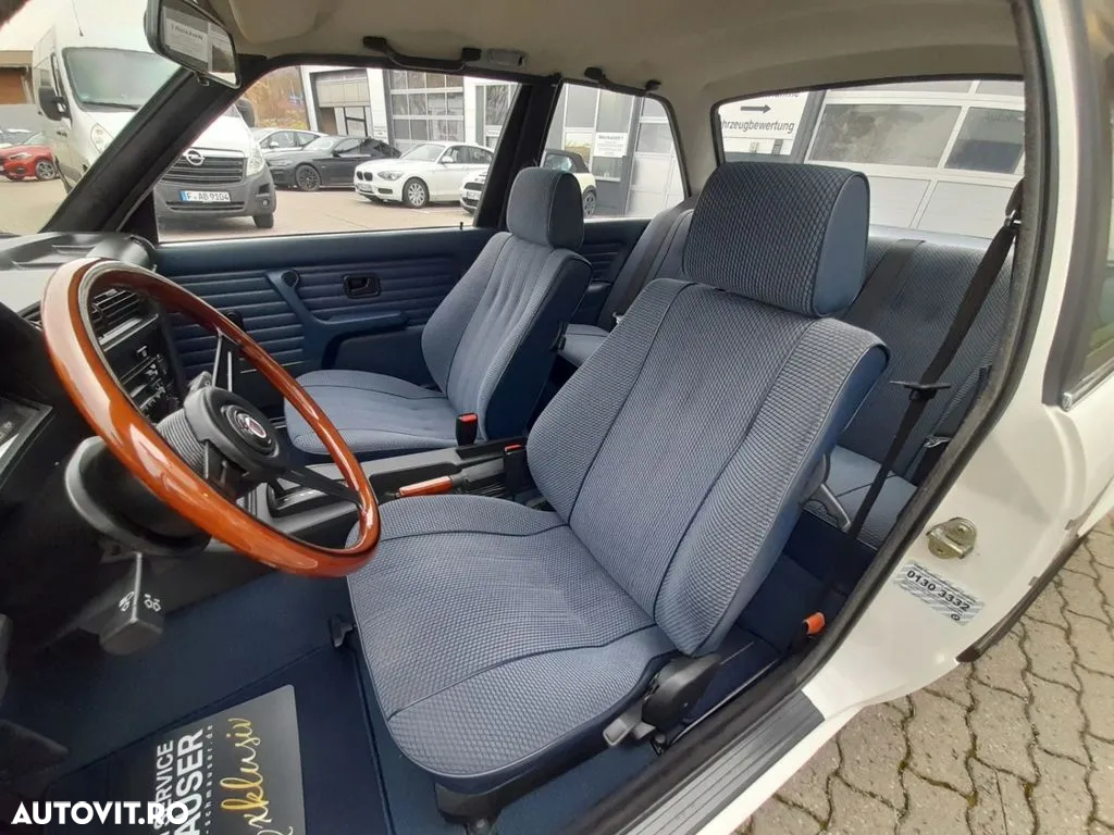 BMW Seria 3 - 21