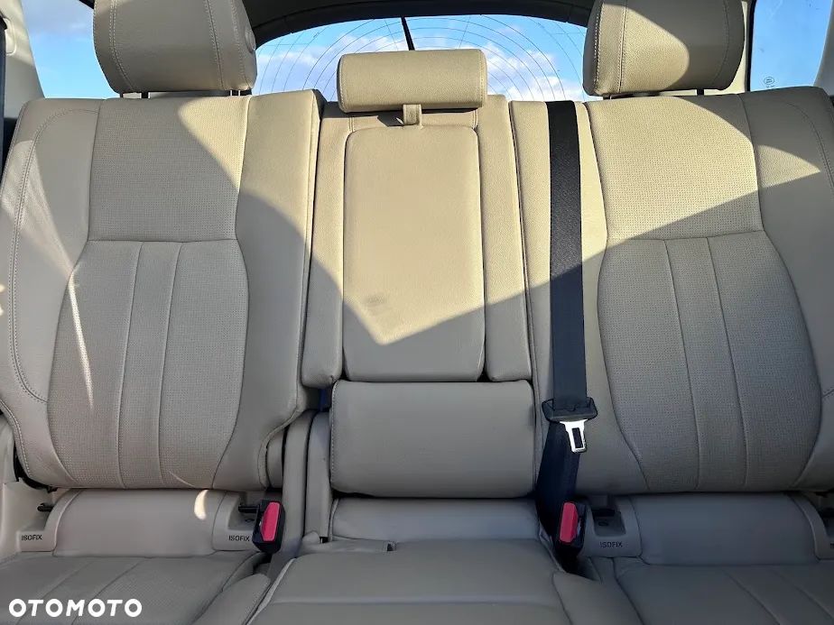 Land Rover Discovery Sport - 33