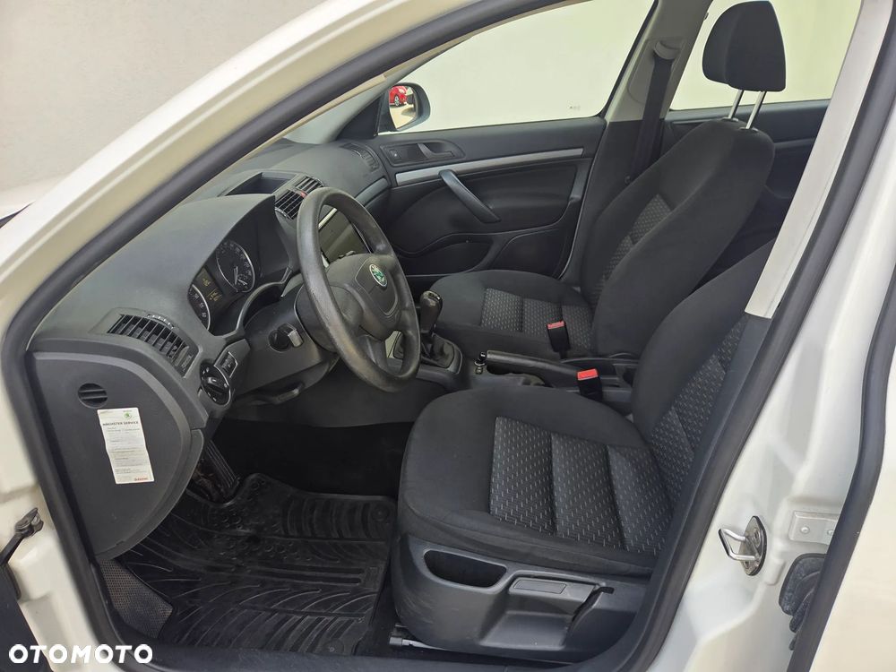 Skoda Octavia - 8