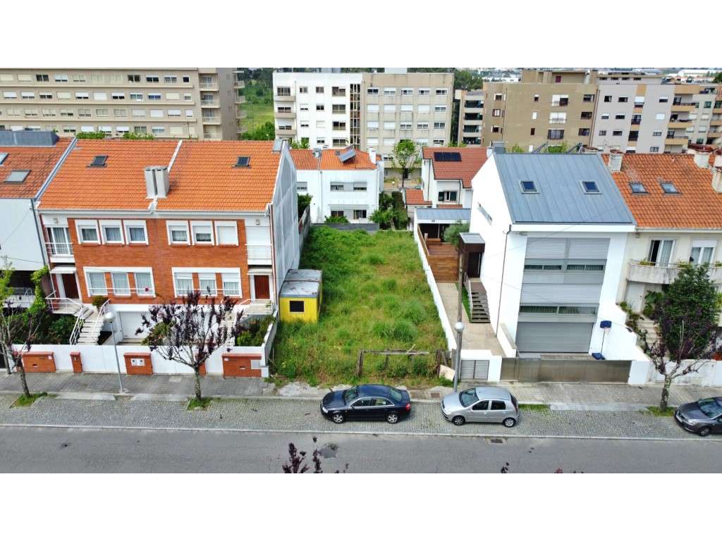 Terreno para moradia em São Mamede de Infesta - Grande imagem: 3/4