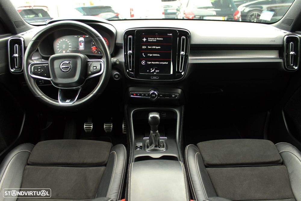 Volvo XC 40 1.5 T3 R-Design Tech Edition - 8