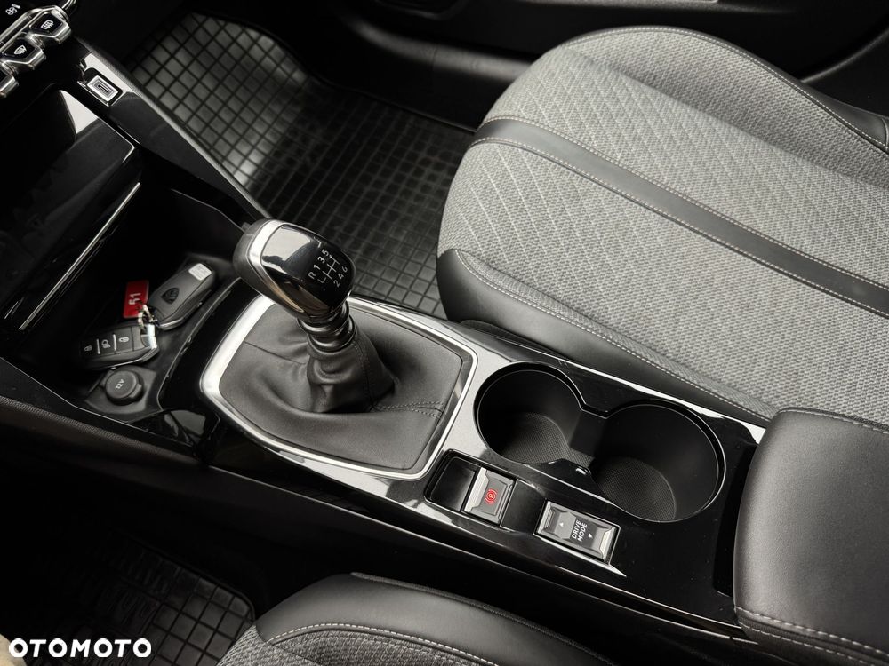 Peugeot 208 1.2 PureTech Allure S&S - 27